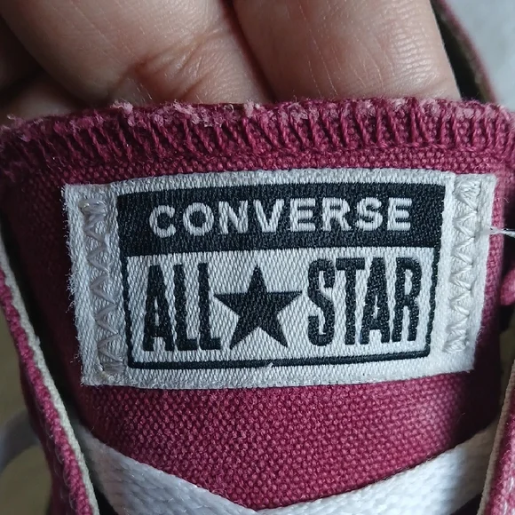 Converse Burgundy Low-Top Sneakers - Picture 2 of 9